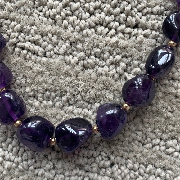 Stauer purple bracelet and necklace set - Picture 4 of 4